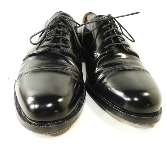 Cole Haan Size 9.5 D Black Cap Toe Mens B7 B36